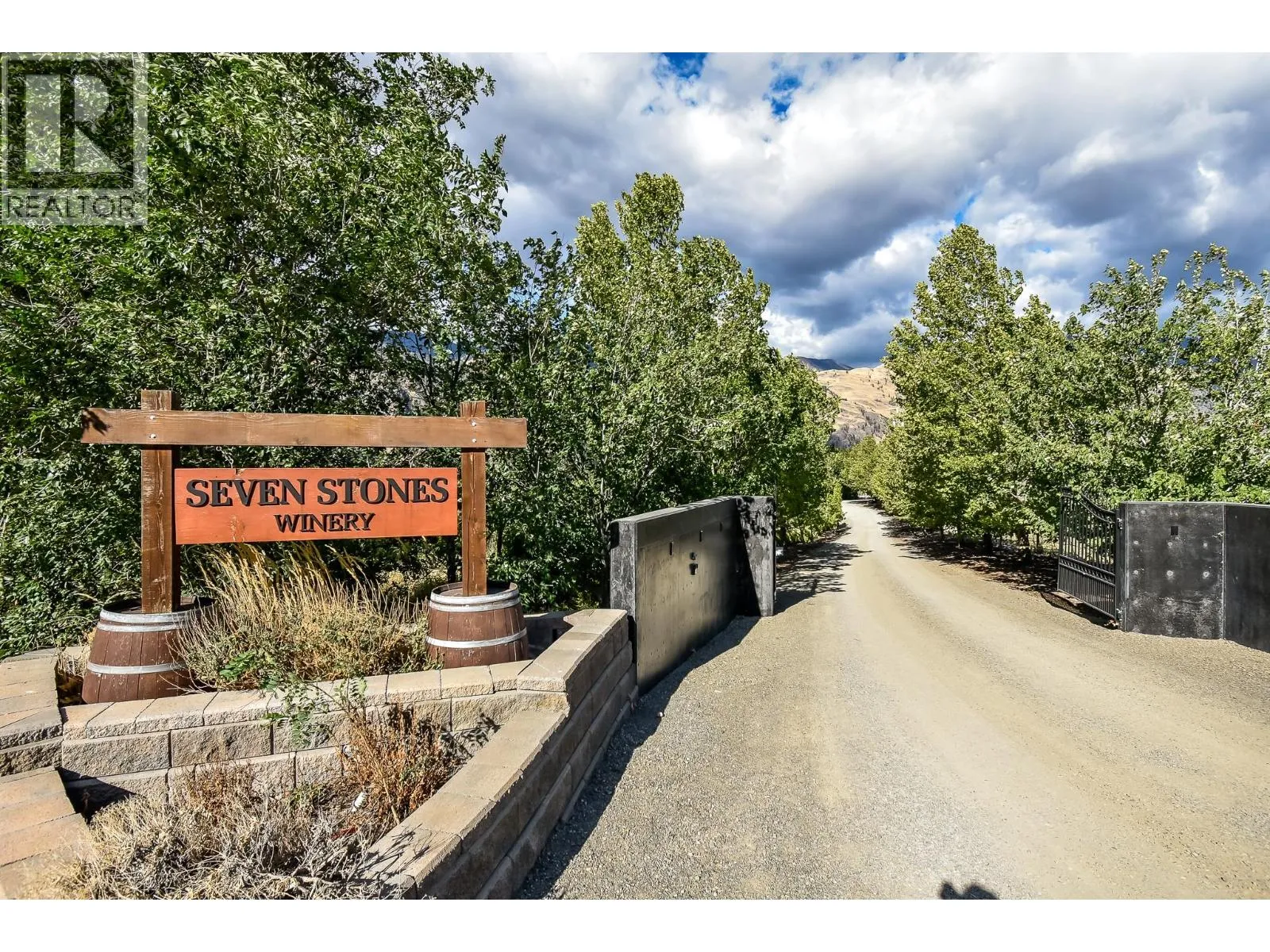 Other for rent: 1143 Highway 3, Cawston, British Columbia V0X 1C3