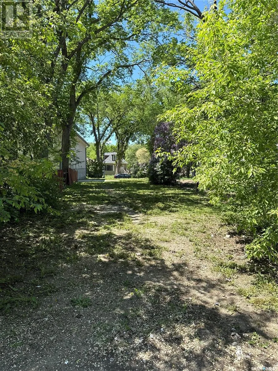 Unknown for rent: 1145 Robinson Street, Regina, Saskatchewan S4T 2N1