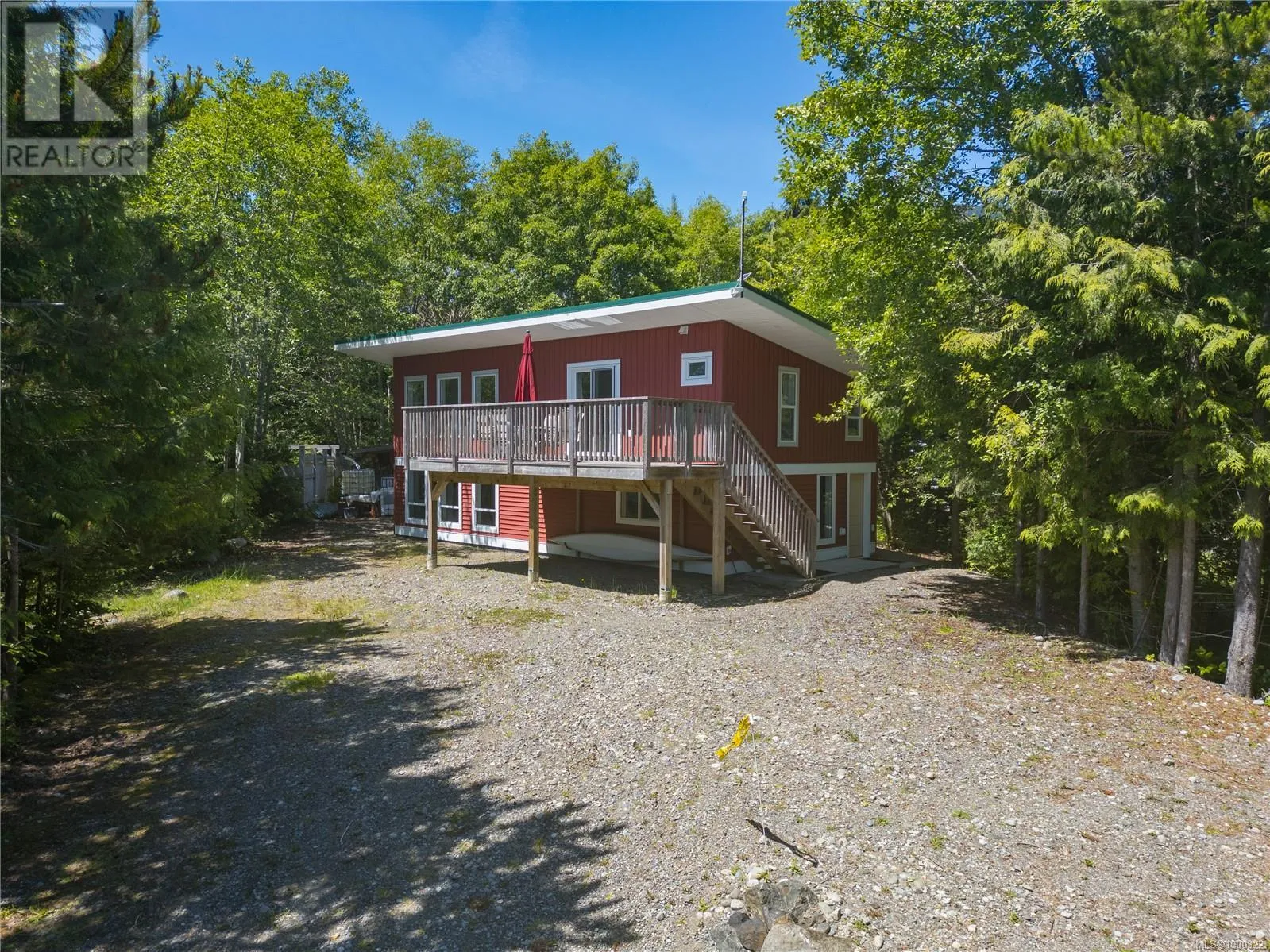 House for rent: 1145 Seventh Ave, Ucluelet, British Columbia V0R 3A0