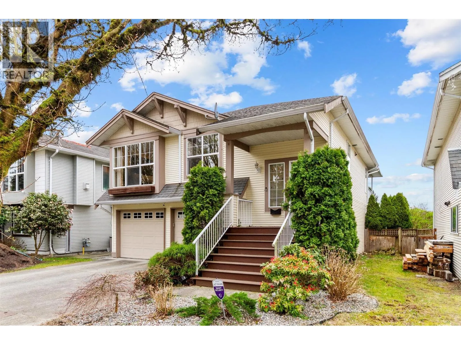 House for rent: 11469 207 Street, Maple Ridge, British Columbia V2X 1W9