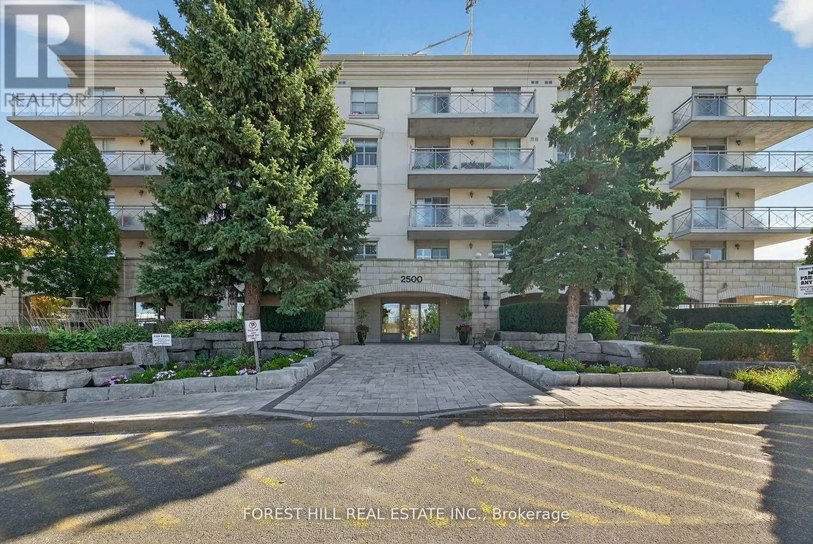 Apartment for rent: 115 - 2500 Rutherford Road, Vaughan, Ontario L4K 5N7