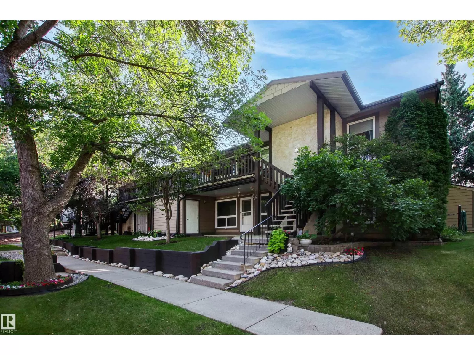 Row / Townhouse for rent: #115 70 Woodlands Rd, St. Albert, Alberta T8N 5H4