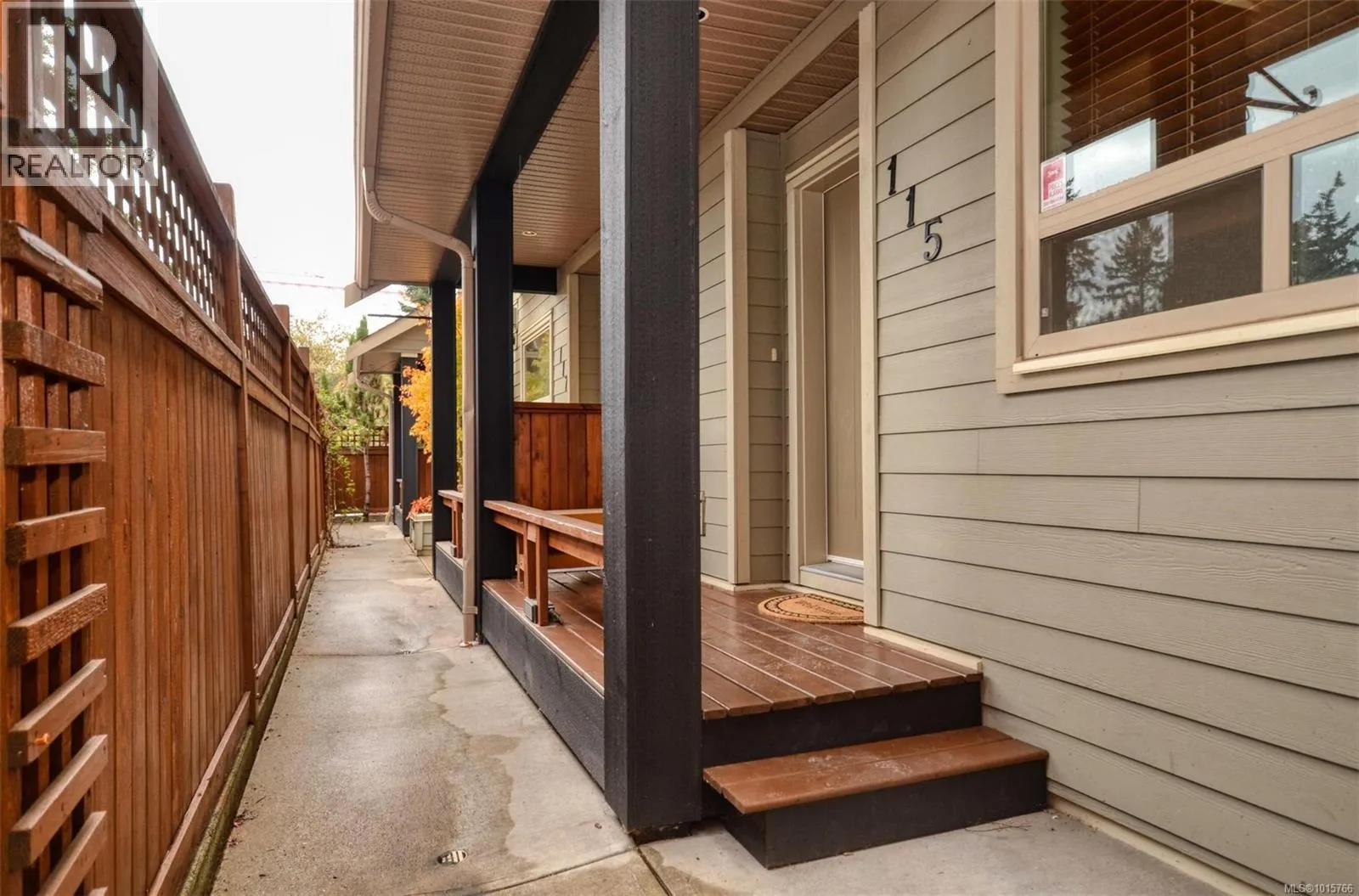 Row / Townhouse for rent: 115 785 Station Ave, Langford, British Columbia V9B 0E6