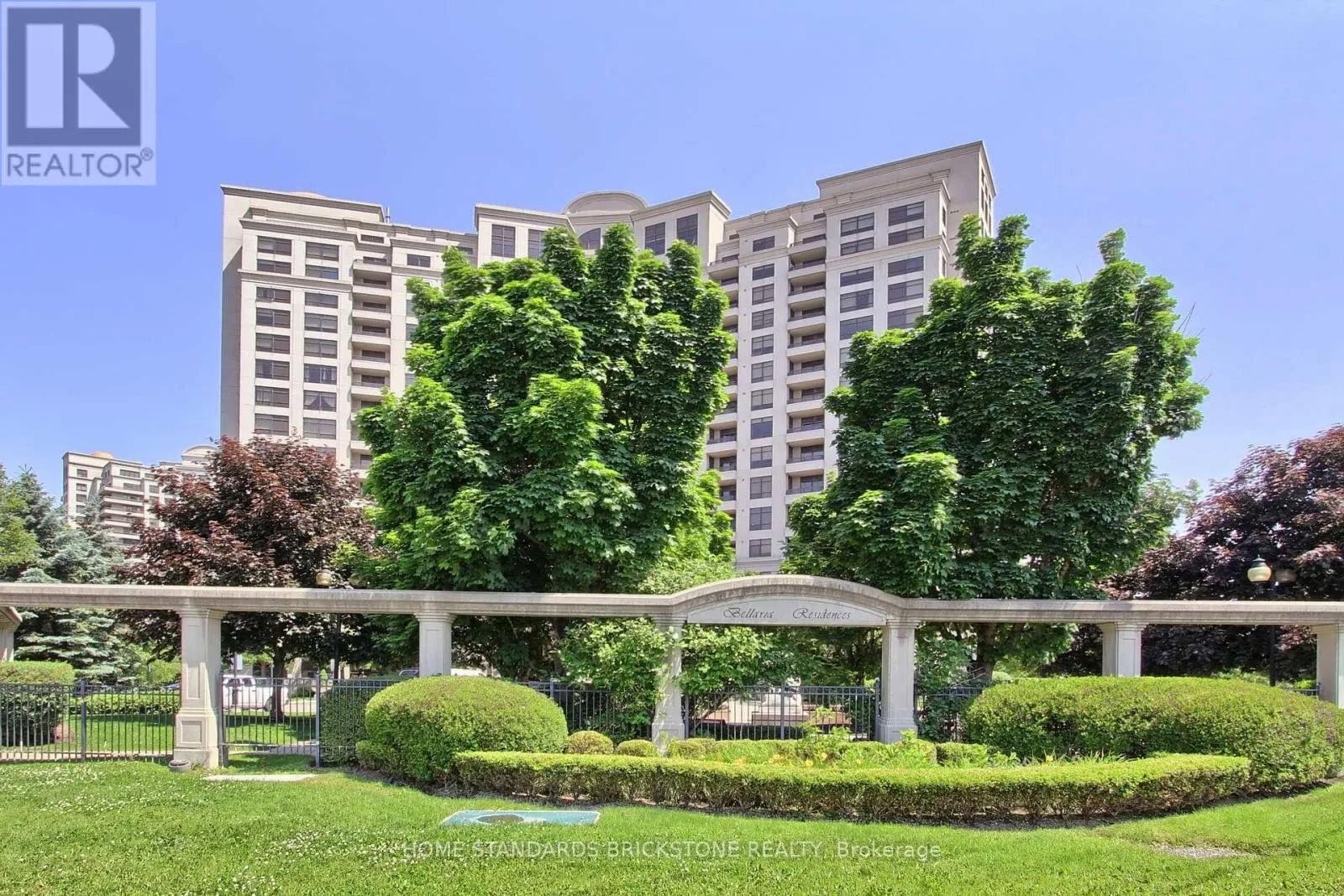 Apartment for rent: 115 - 9225 Jane Street, Vaughan, Ontario L6A 0J7