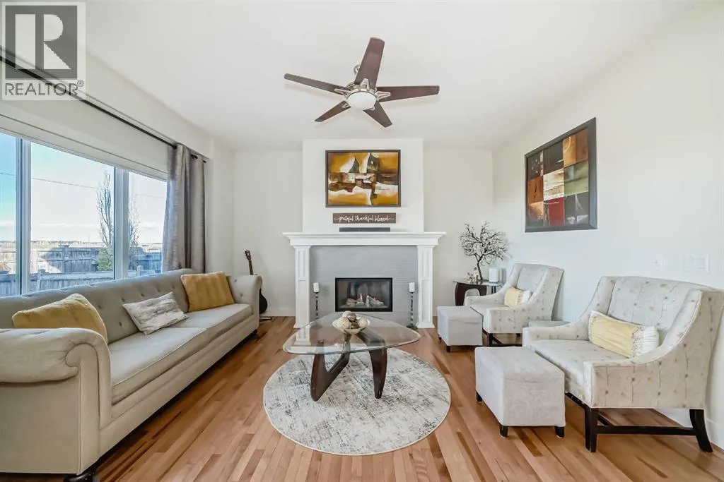 House for rent: 115 Mahogany Way Se, Calgary, Alberta T3M 1N5