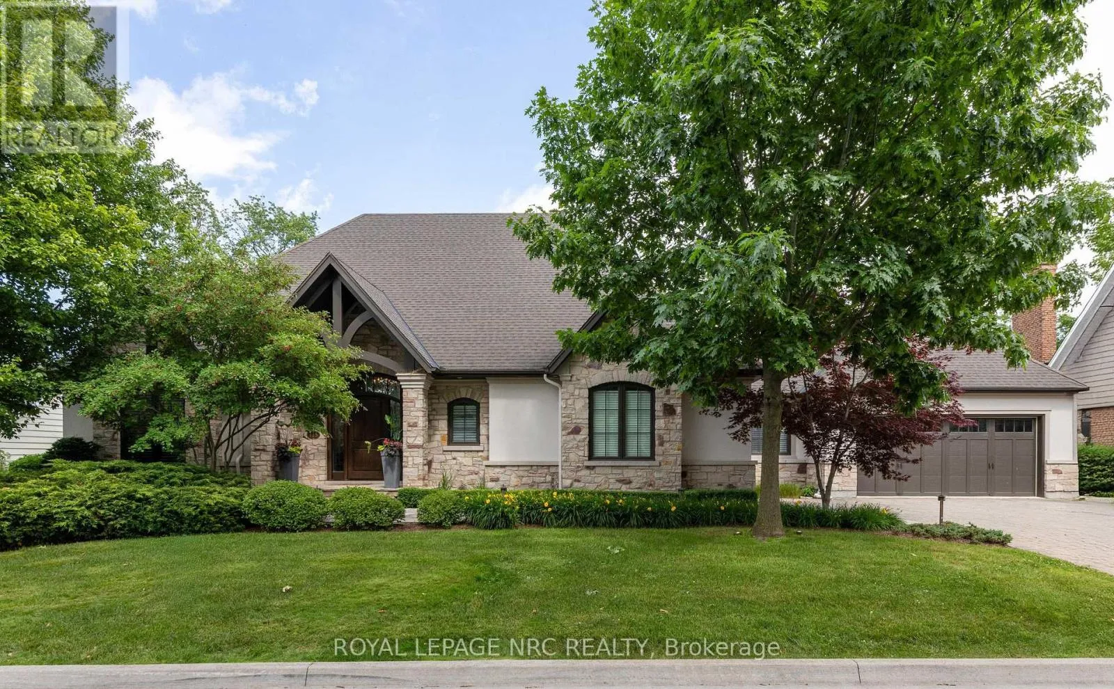 House for rent: 115 Riverdale Drive, St. Catharines, Ontario L2R 4C1