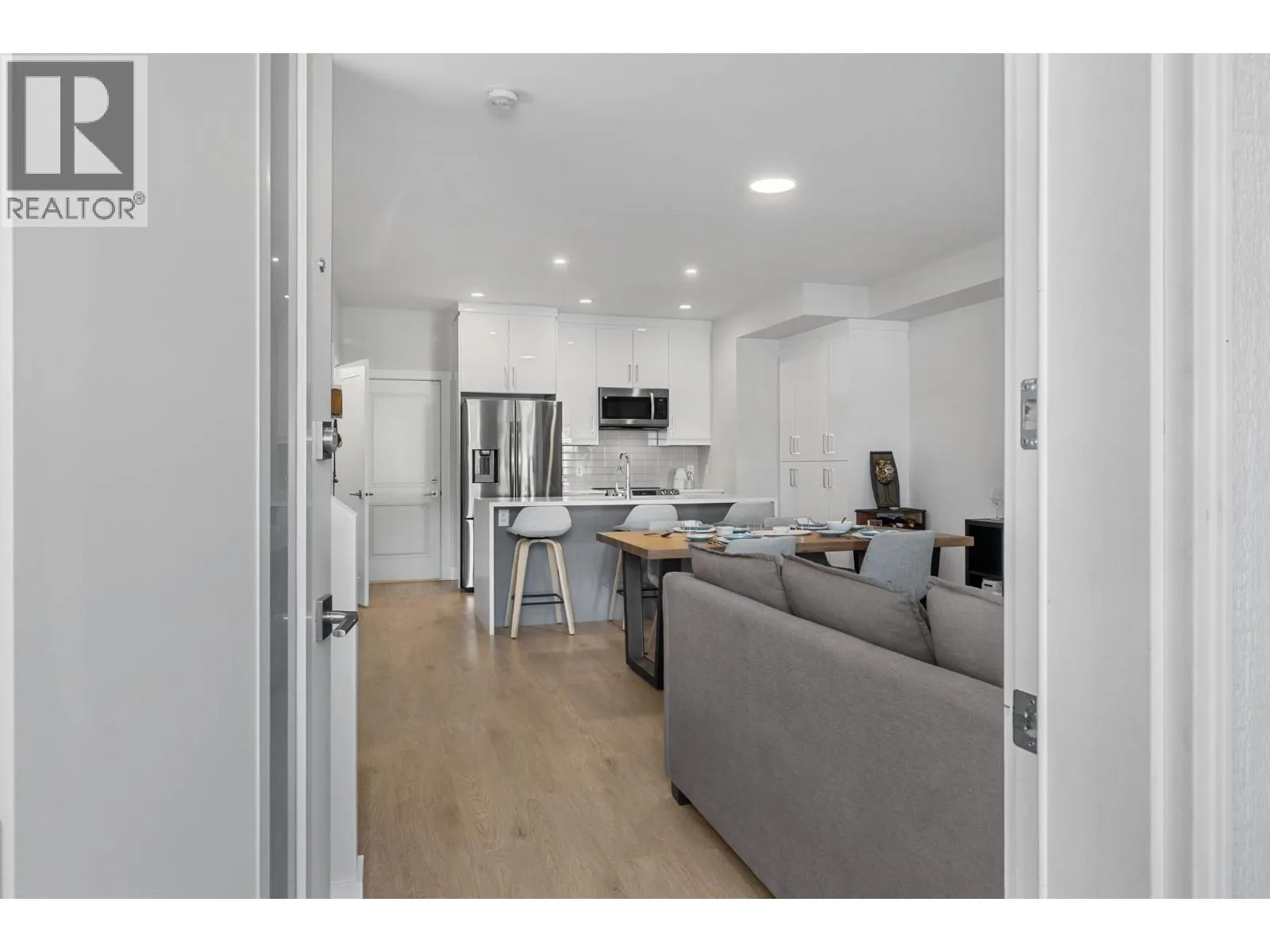 Row / Townhouse for rent: 115 Wyndham Crescent Unit# 12, Kelowna, British Columbia V1V 1Z2