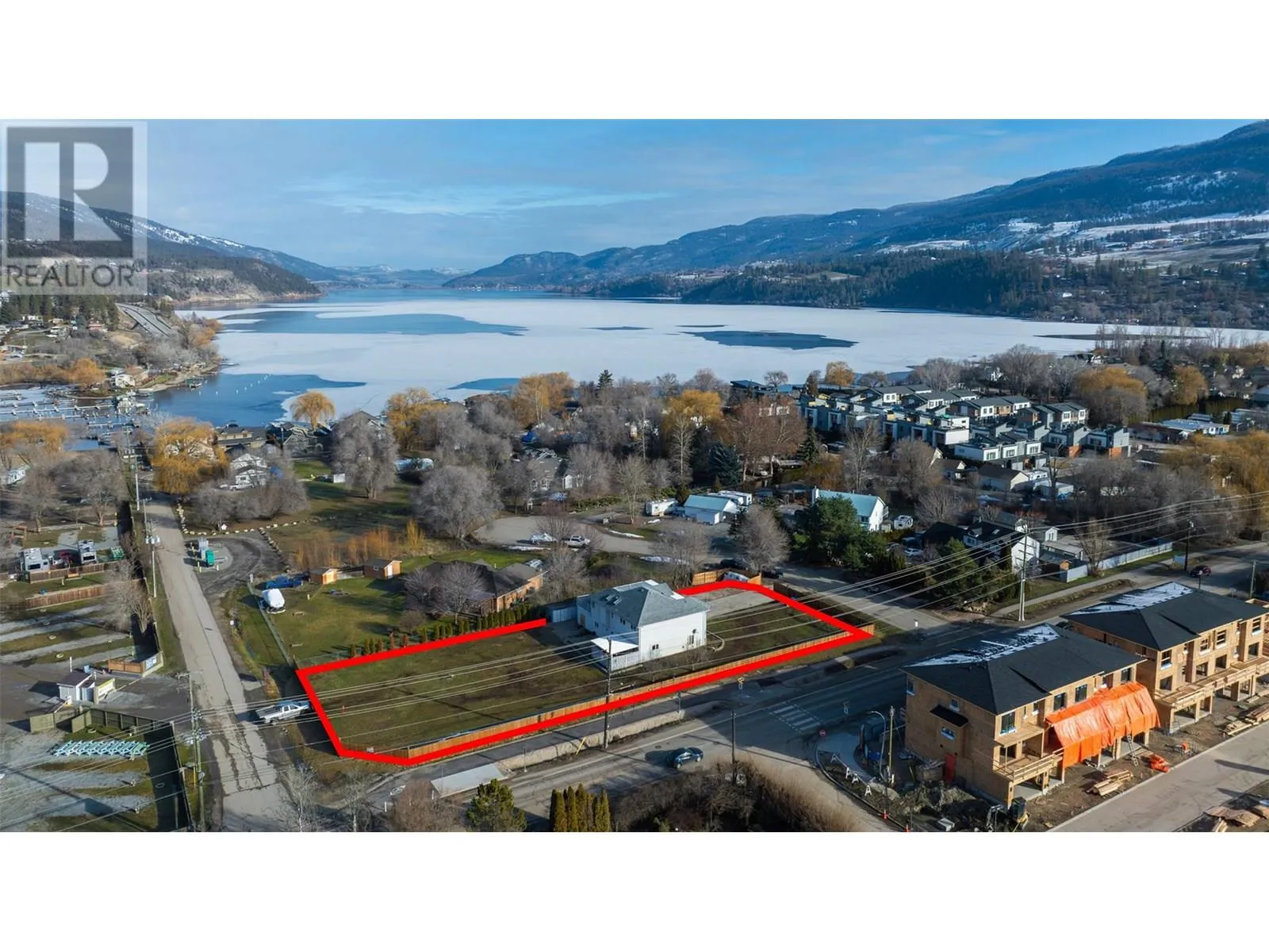 Residential Commercial Mix for rent: 11506 Turtle Bay Court, Lake Country, British Columbia V4V 1X9