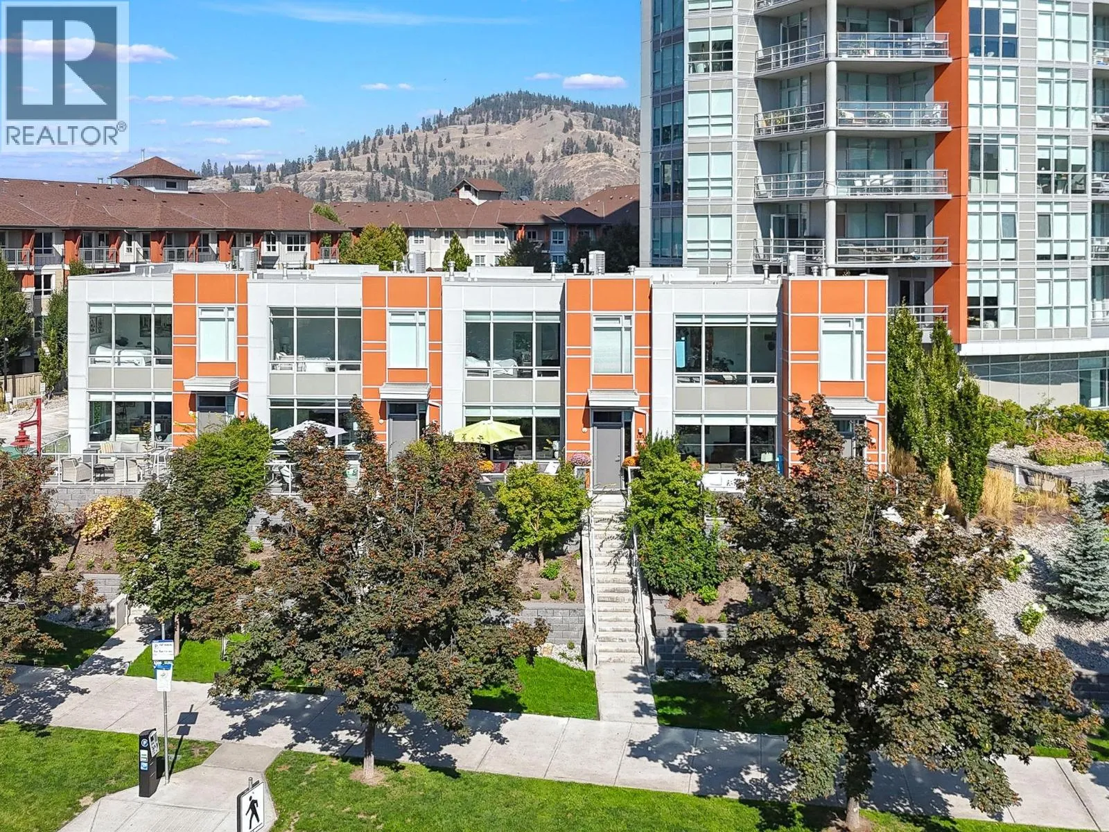 Row / Townhouse for rent: 1151 Sunset Drive Unit# 103, Kelowna, British Columbia V1Y 0G2