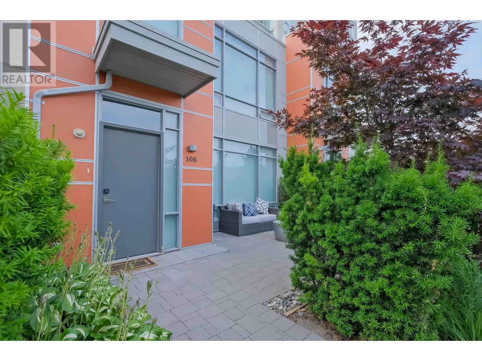 Row / Townhouse for rent: 1151 Sunset Drive Unit# 106, Kelowna, British Columbia V1Y 0G2