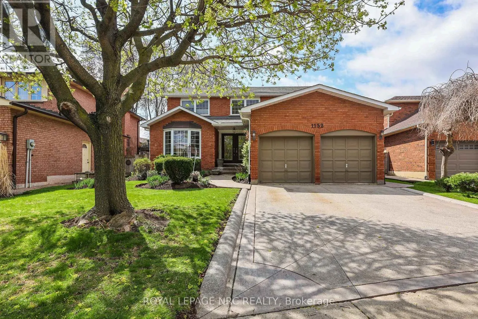 House for rent: 1152 Rushbrooke Drive, Oakville, Ontario L6M 1K1