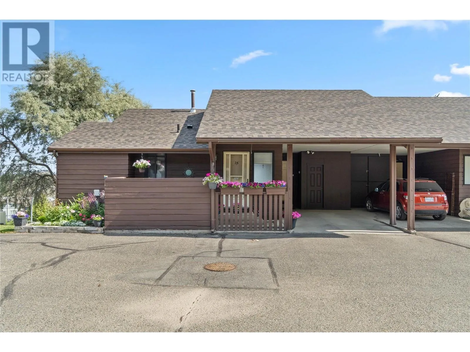 Row / Townhouse for rent: 1155 Hugh Allan Drive Unit# 16, Kamloops, British Columbia V1S 1B4