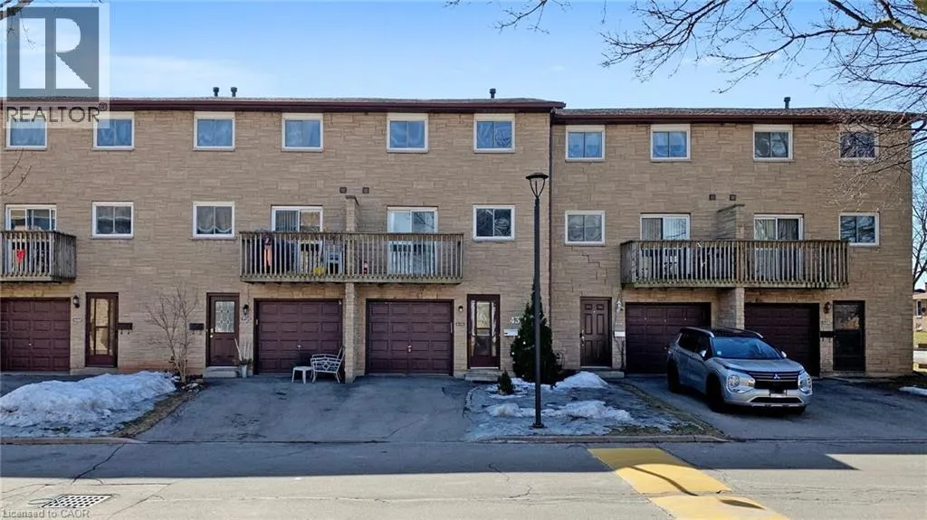 Row / Townhouse for rent: 1155 Paramount Drive Unit# 43, Stoney Creek, Ontario L8J 2N2