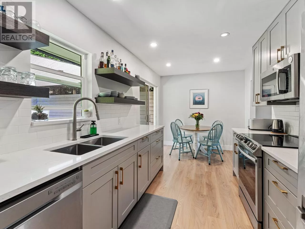 House for rent: 11584 212 Street, Maple Ridge, British Columbia V2X 4Z5