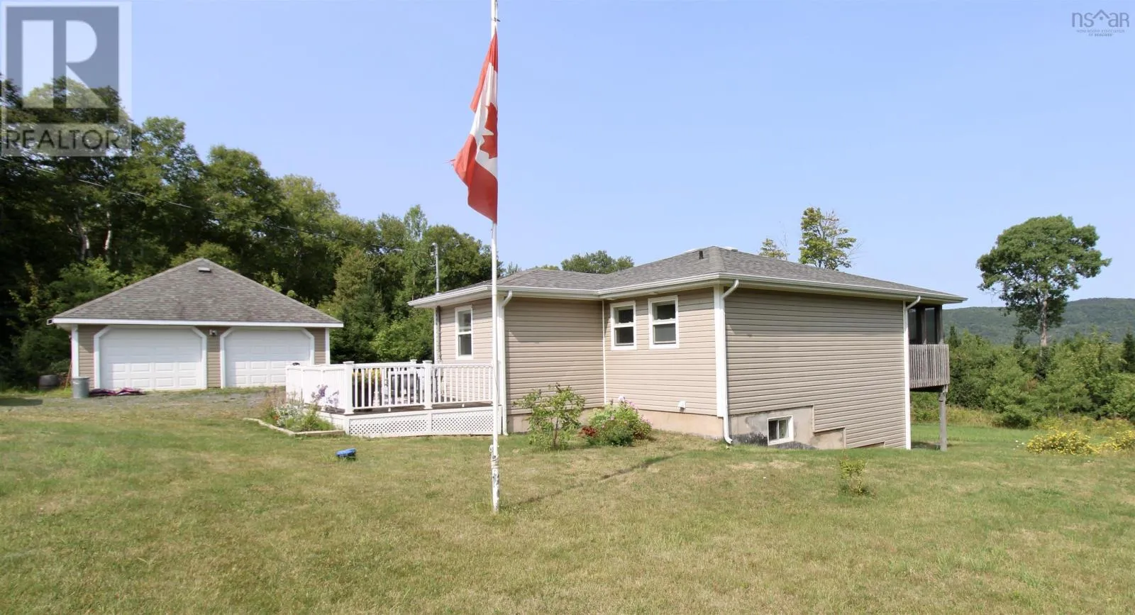 House for rent: 11599 Kempt Head Road, Boularderie Center, Nova Scotia B1X 1K6