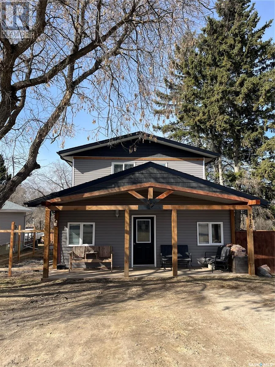 House for rent: 116 2nd Avenue N, Big River, Saskatchewan S0J 0E0