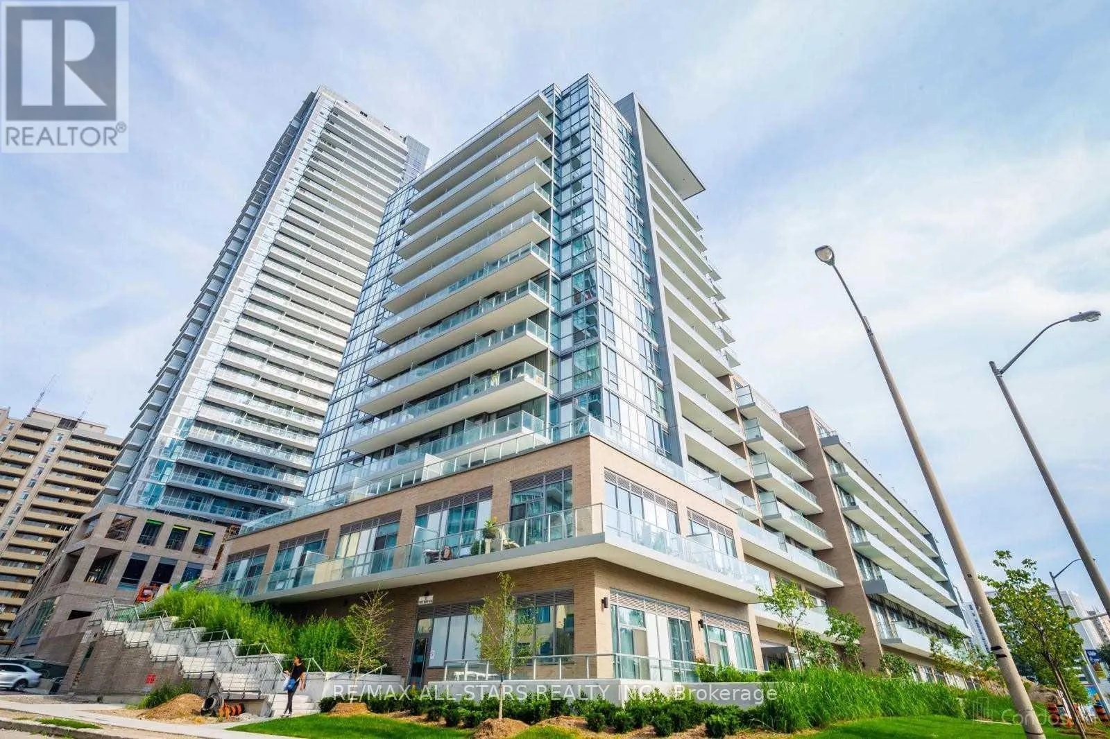 Apartment for rent: 116 - 52 Forest Manor Road E, Toronto, Ontario M2J 1M6