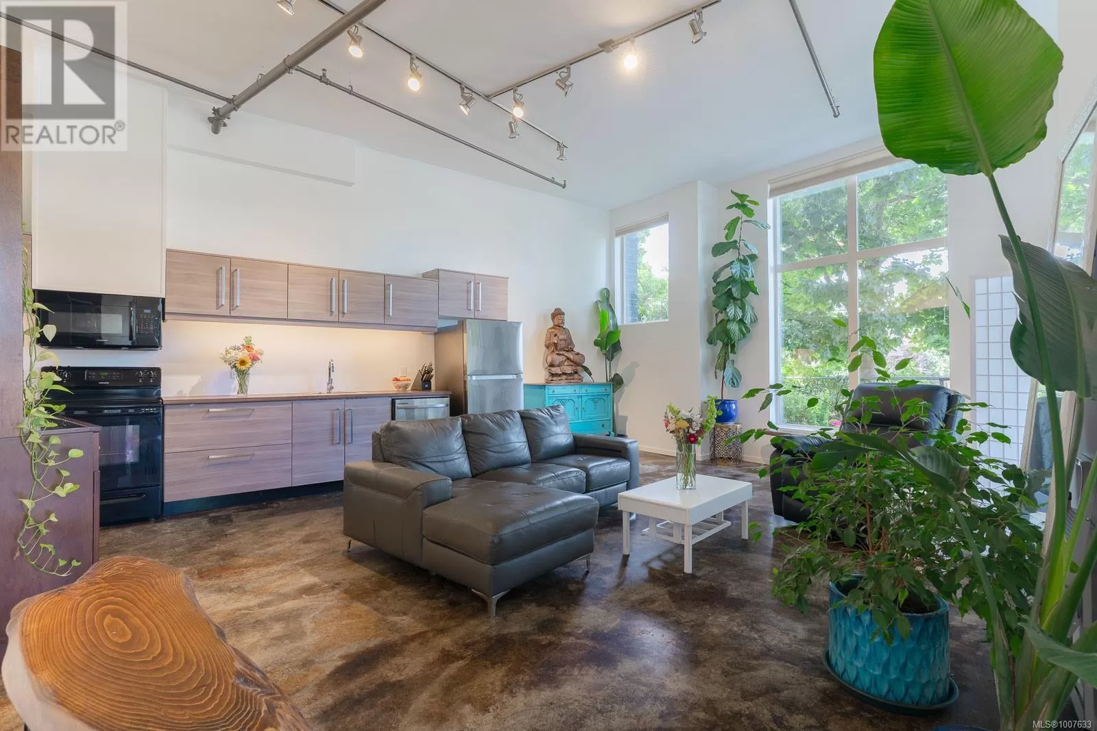 Apartment for rent: 116 555 Franklyn St, Nanaimo, British Columbia V9R 2X9