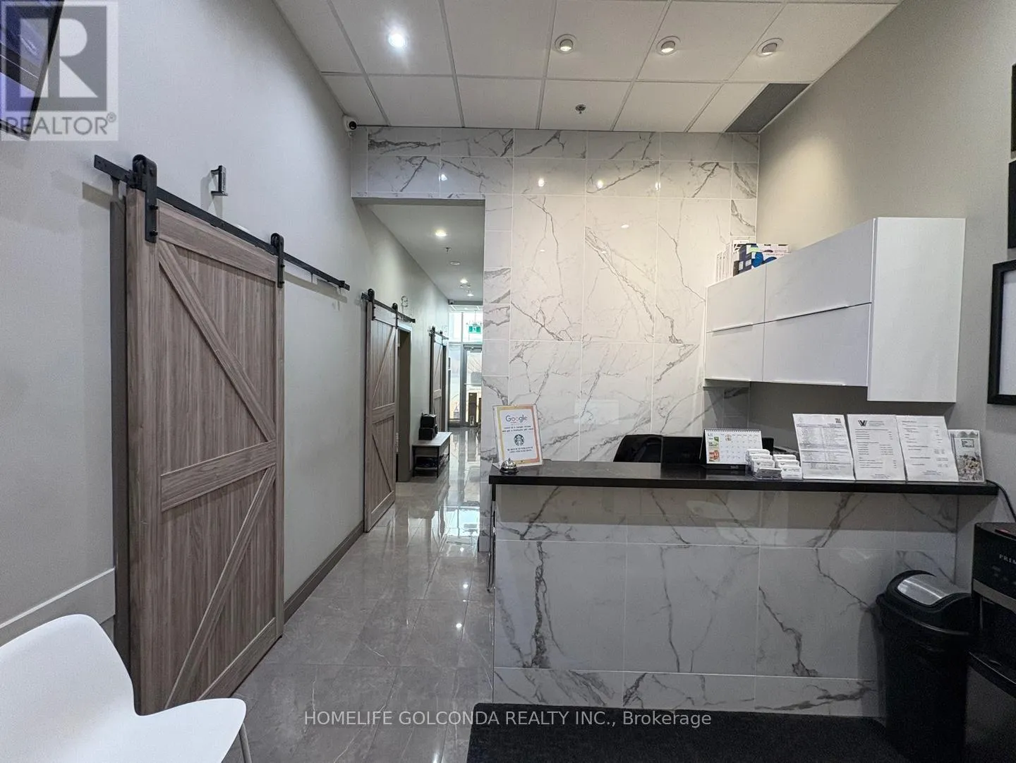 Retail for rent: 116 - 7163 Yonge Street, Markham, Ontario L3T 0C6