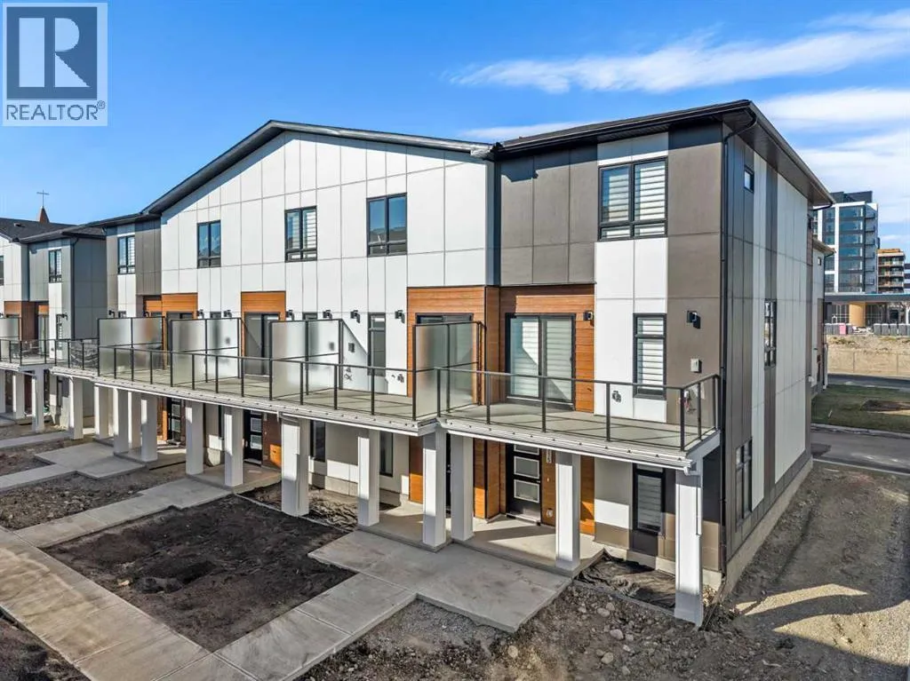 Row / Townhouse for rent: 116, 8235 8 Avenue Sw, Calgary, Alberta T3H 6H2