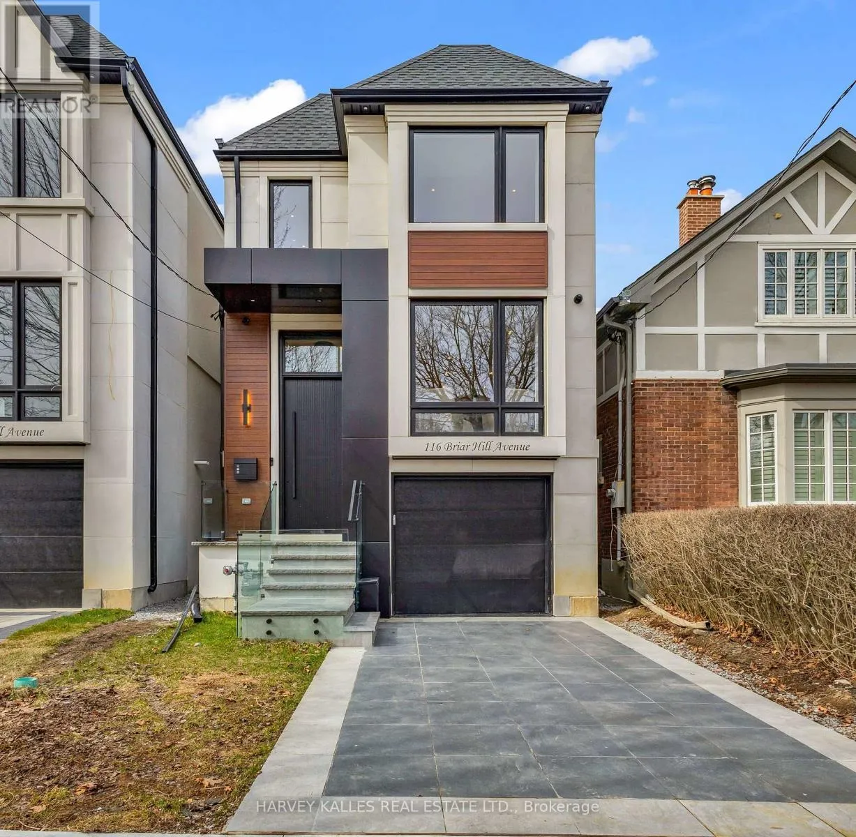 House for rent: 116 Briar Hill Avenue, Toronto, Ontario M4R 1H9