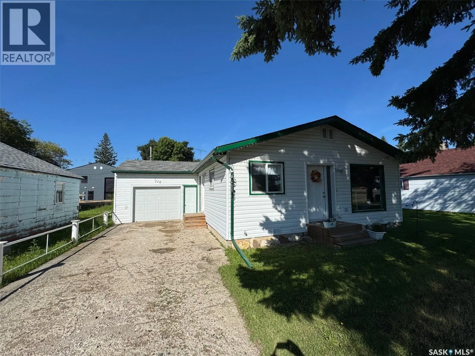 House for rent: 116 Elizabeth Avenue, Naicam, Saskatchewan S0K 2Z0