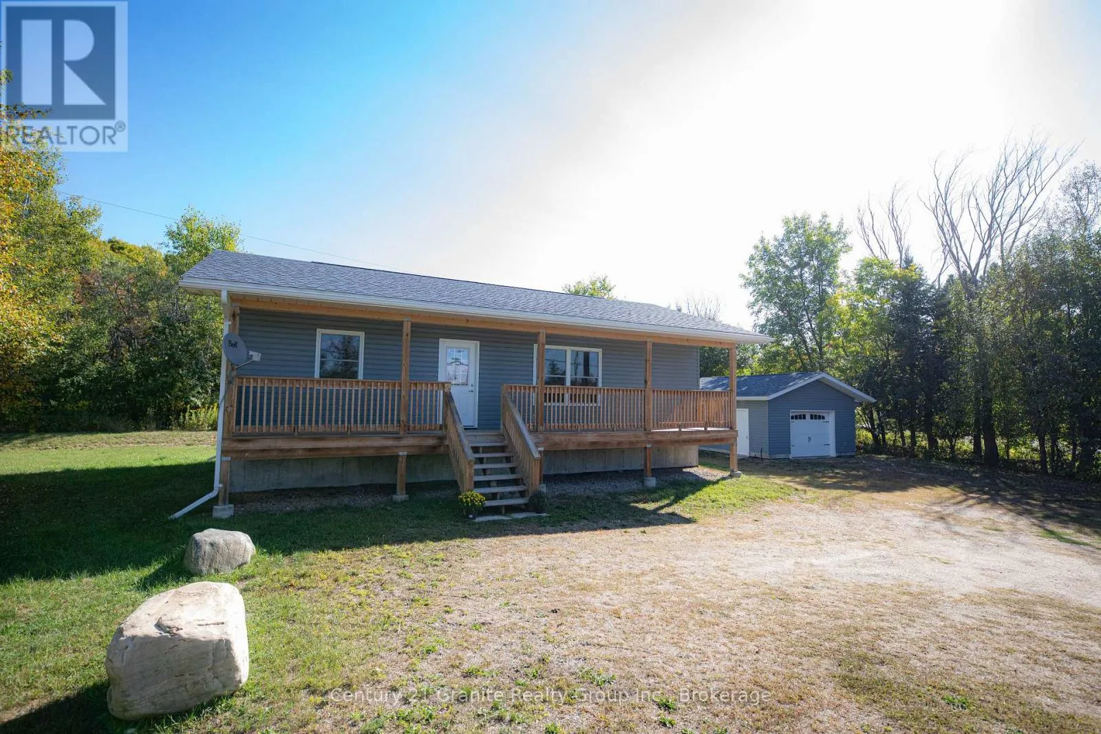 House for rent: 1160 Kennisis Lake Road, Dysart et al, Ontario K0M 1S0