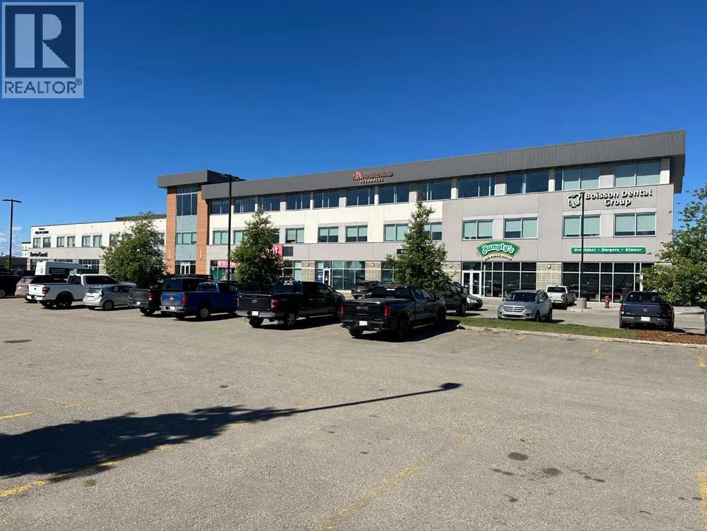 Retail for rent: 11601 101 Avenue, Grande Prairie, Alberta T8V 0Z1