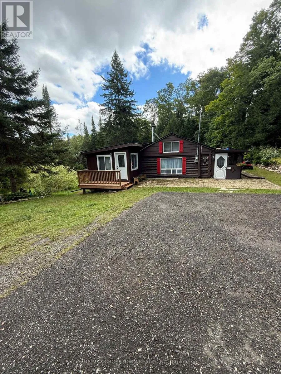 House for rent: 1161 Uffington Road, Bracebridge, Ontario P1L 1X1