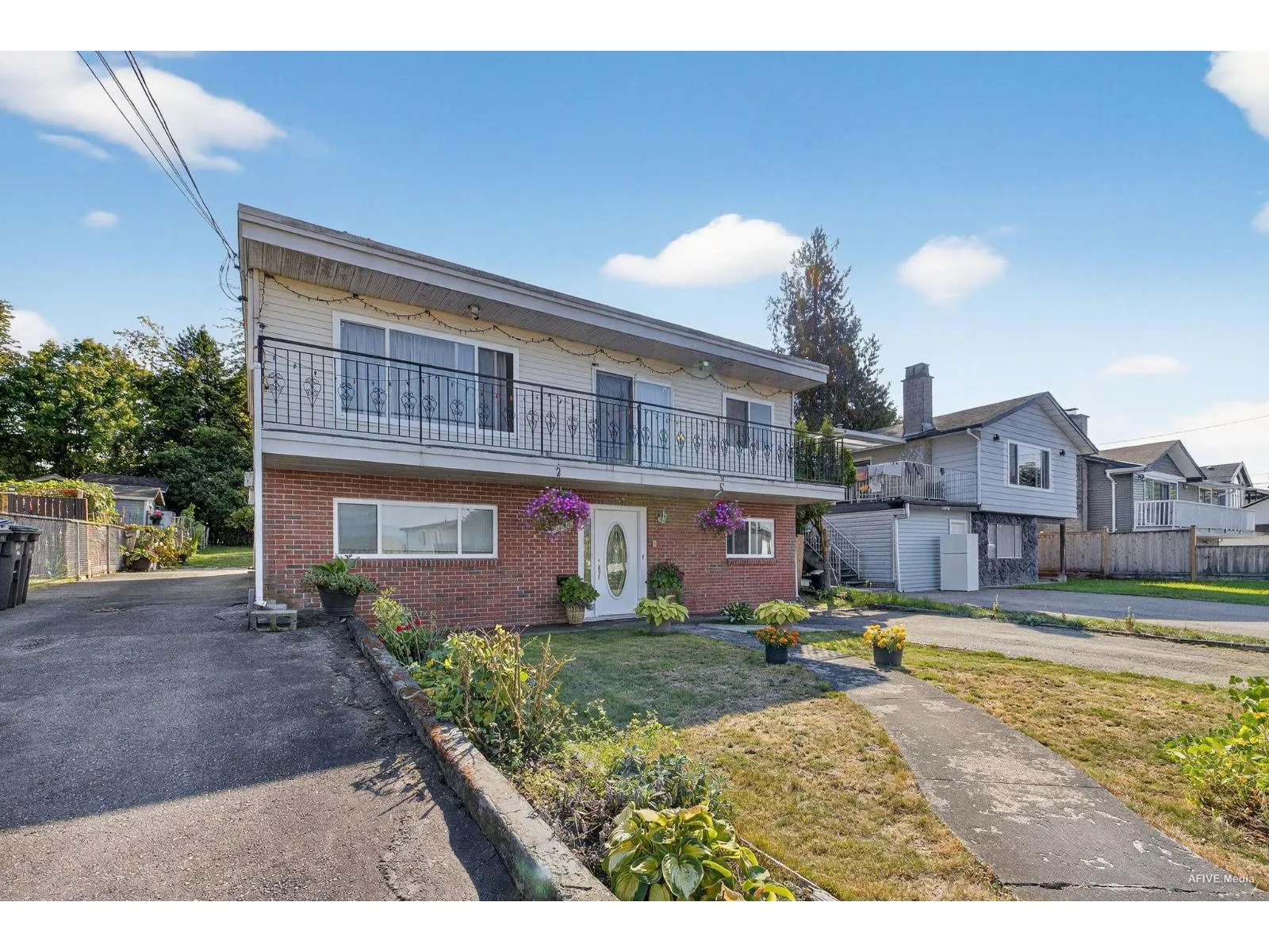 House for rent: 11640 98a Avenue, Surrey, British Columbia V3V 2K9