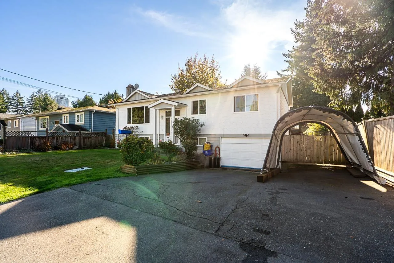 House for rent: 11656 81a Avenue, Delta, British Columbia V4C 2A9