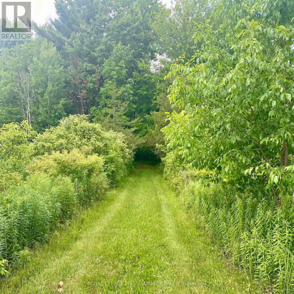 1166 Thousand Islands Parkway, Front of Yonge, Ontario K0E 1R0