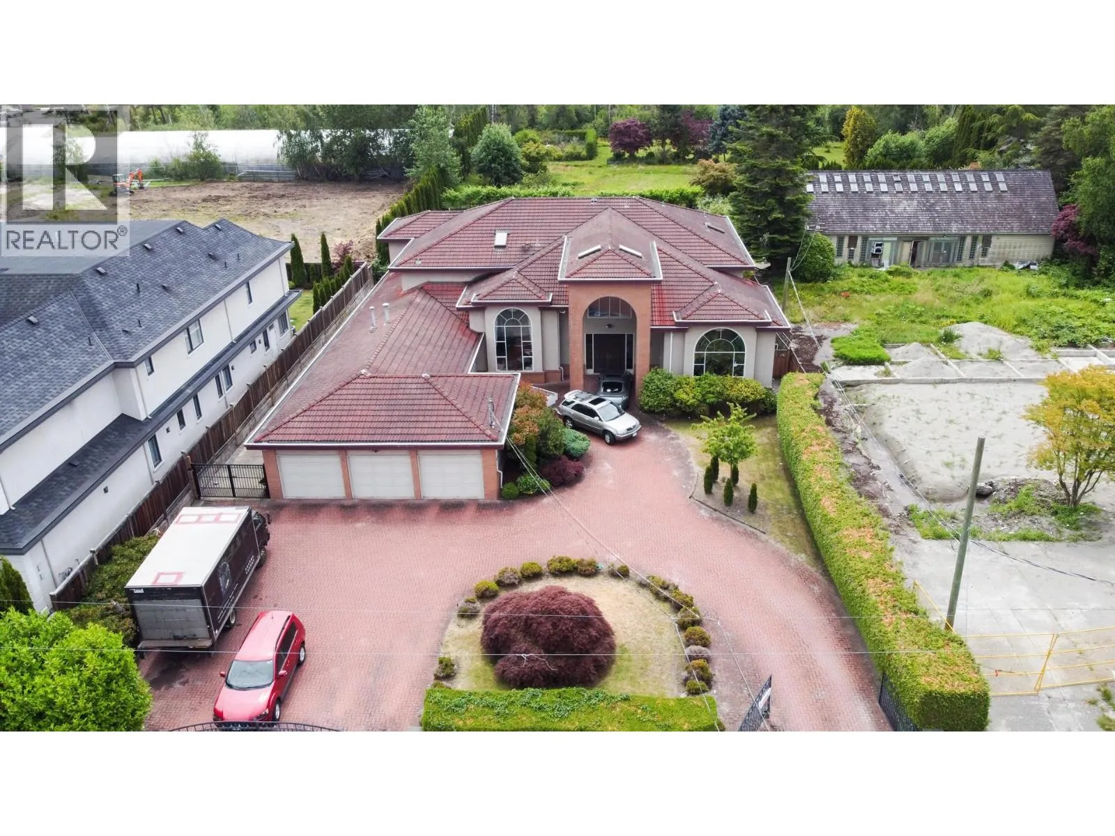 House for rent: 11660 Blundell Road, Richmond, British Columbia V6Y 1L3