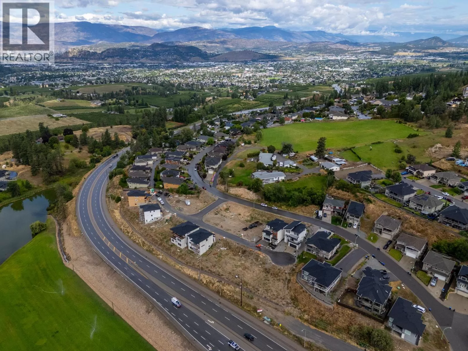 Other for rent: 1168 Hume Avenue, Kelowna, British Columbia V1P 0A9