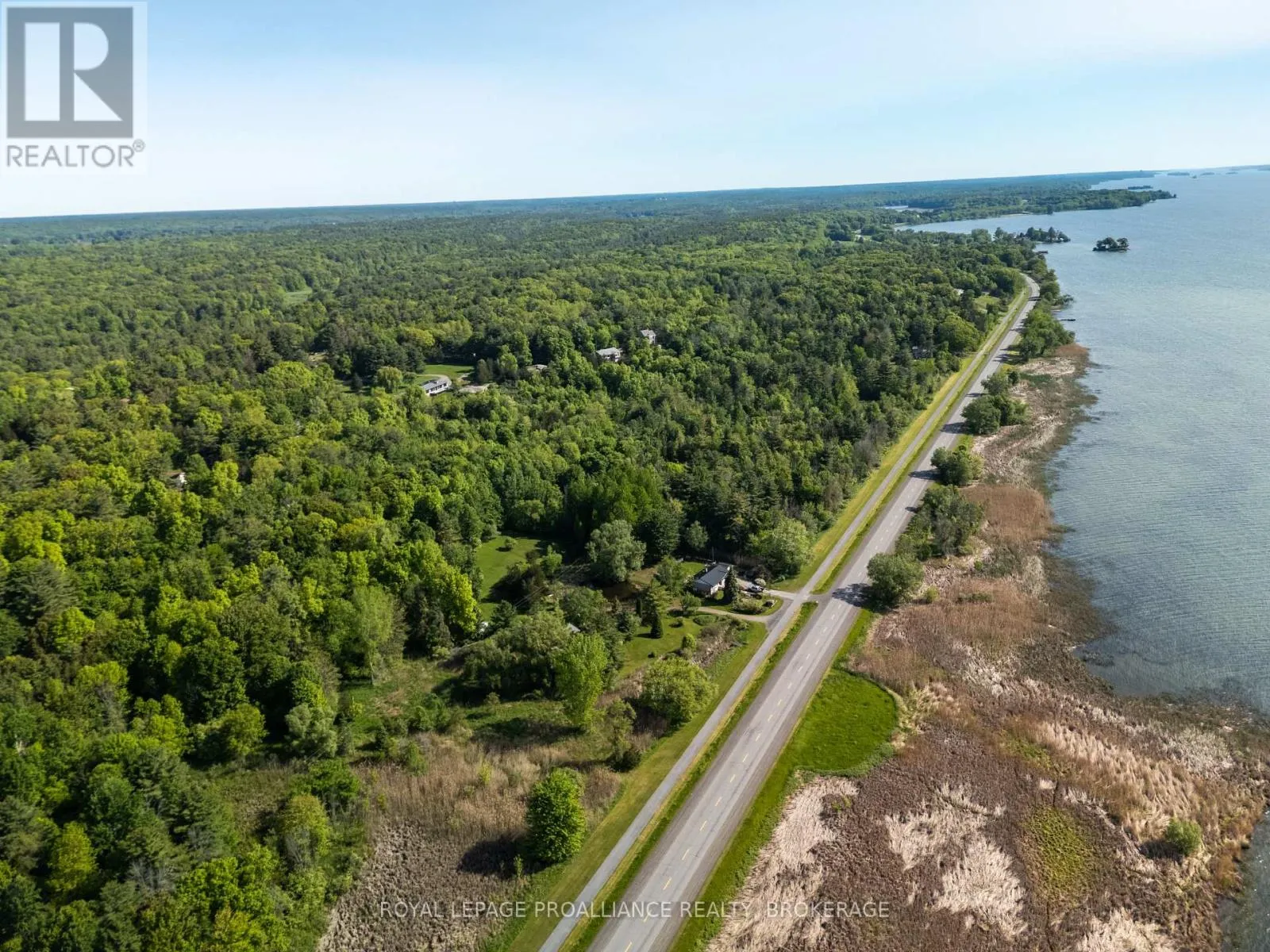 1168 Thousand Island Parkway, Front of Yonge, Ontario K0E 1R0