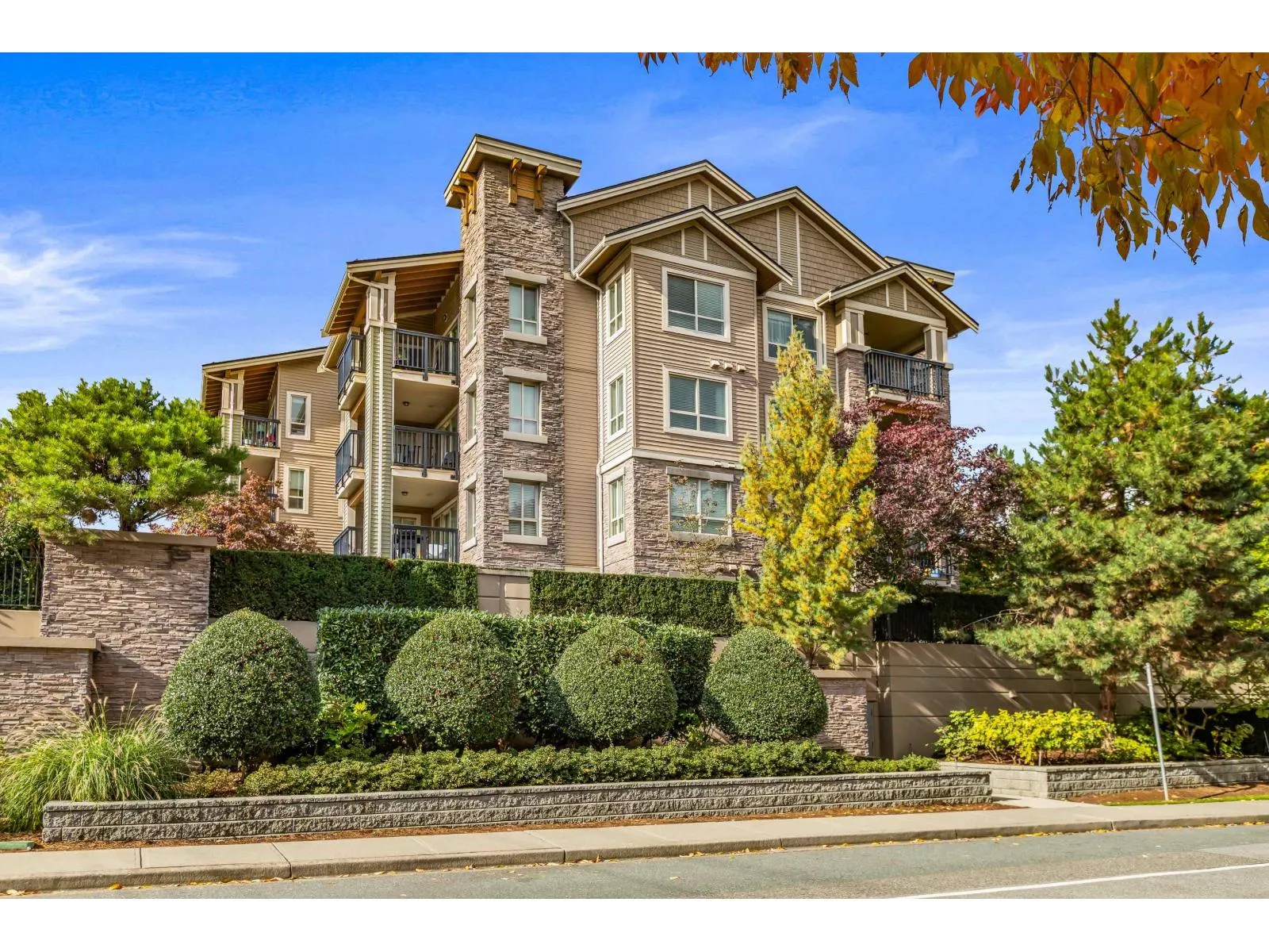 Apartment for rent: 117 21009 56 Avenue, Langley, British Columbia V3A 0C9