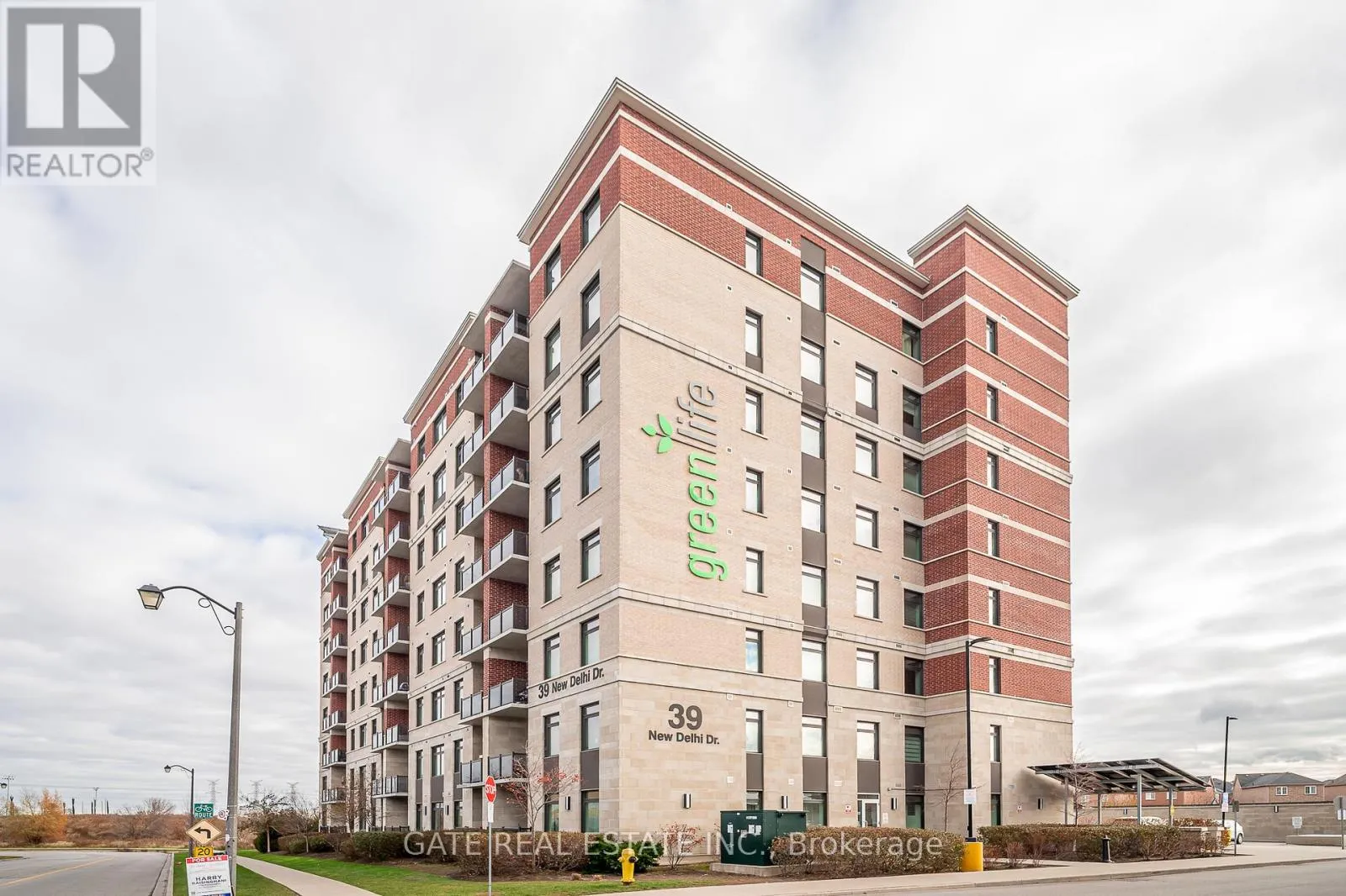 Apartment for rent: 117 - 39 New Delhi Drive, Markham, Ontario L3S 0E1