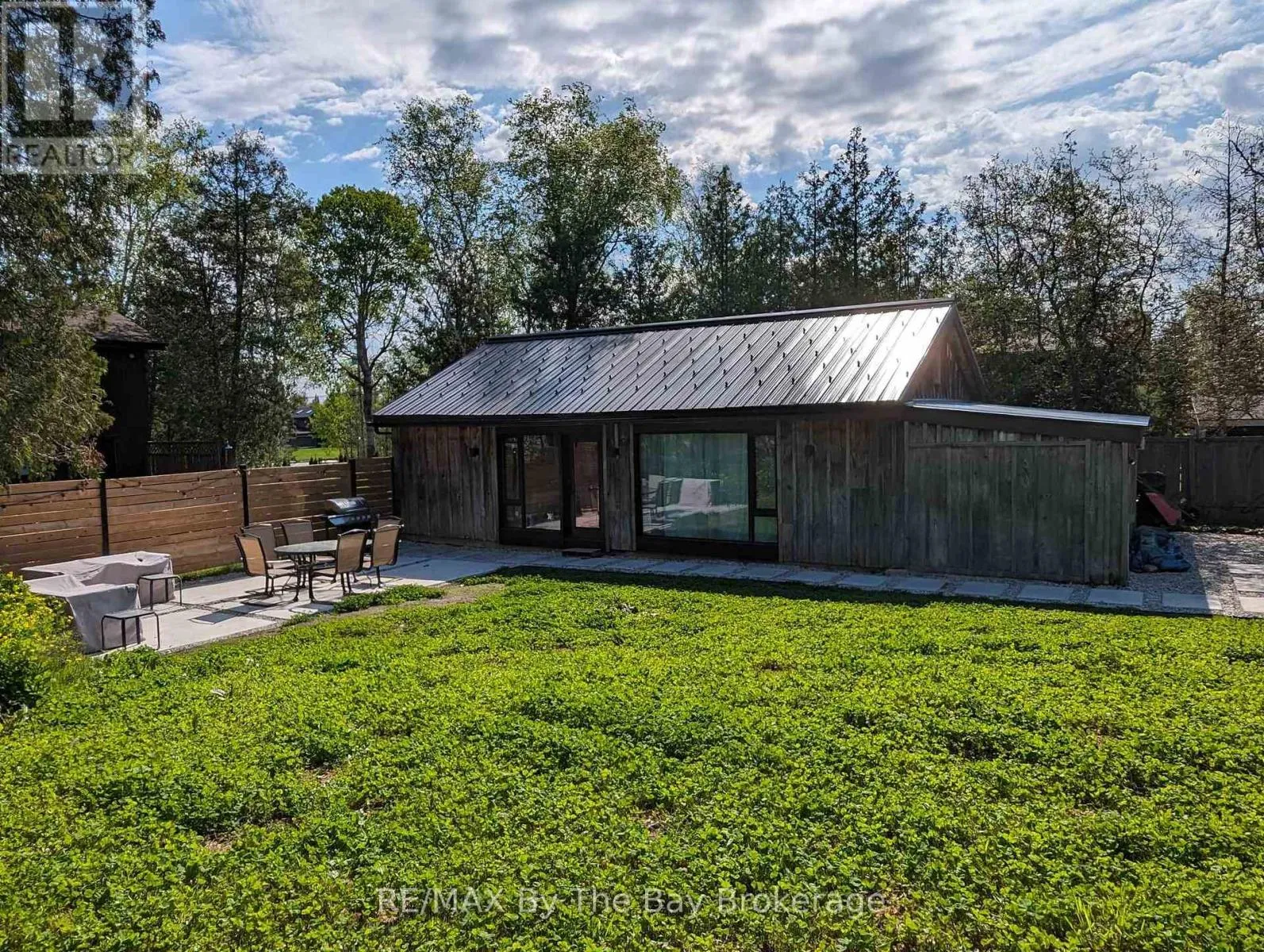 House for rent: 117 Glenlake Boulevard, Collingwood, Ontario L9Y 3Z1