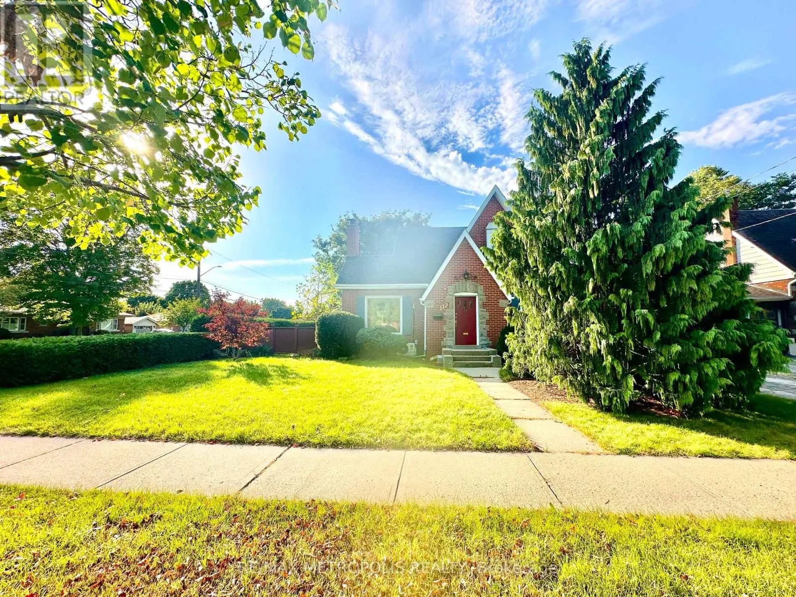 House for rent: 117 Queensway Drive, Brantford, Ontario N3R 4X1