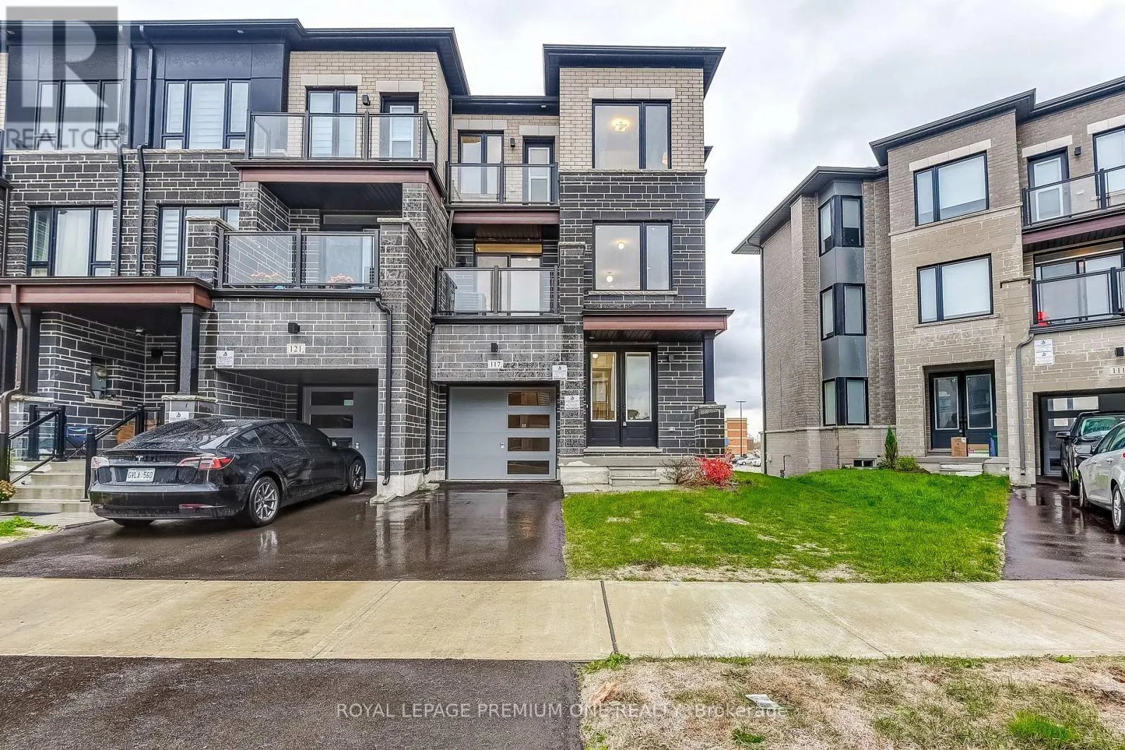 Row / Townhouse for rent: 117 Tennant Circle E, Vaughan, Ontario L4H 5L5