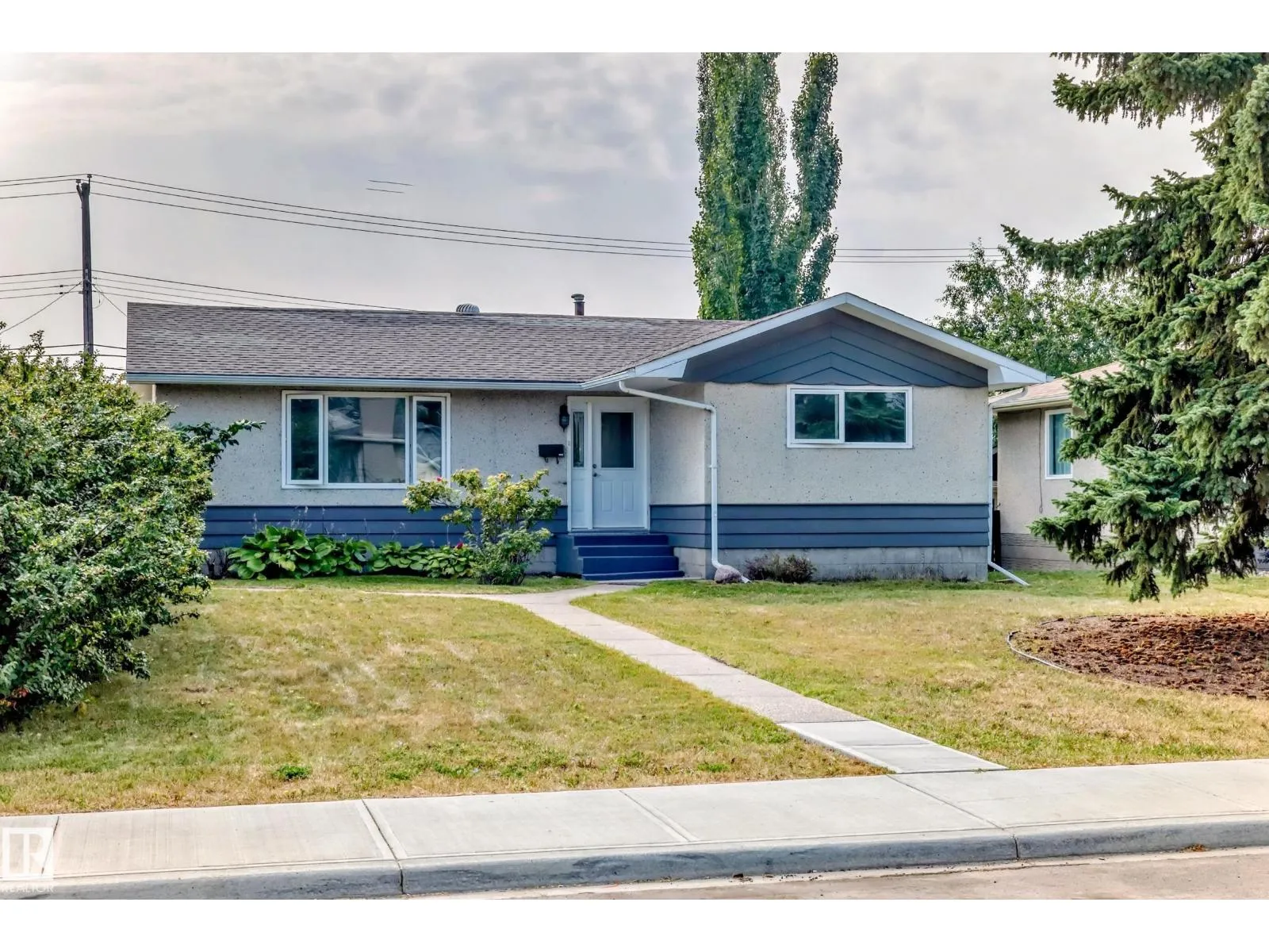 House for rent: 11707 46 Av Nw, Edmonton, Alberta T6H 0A6