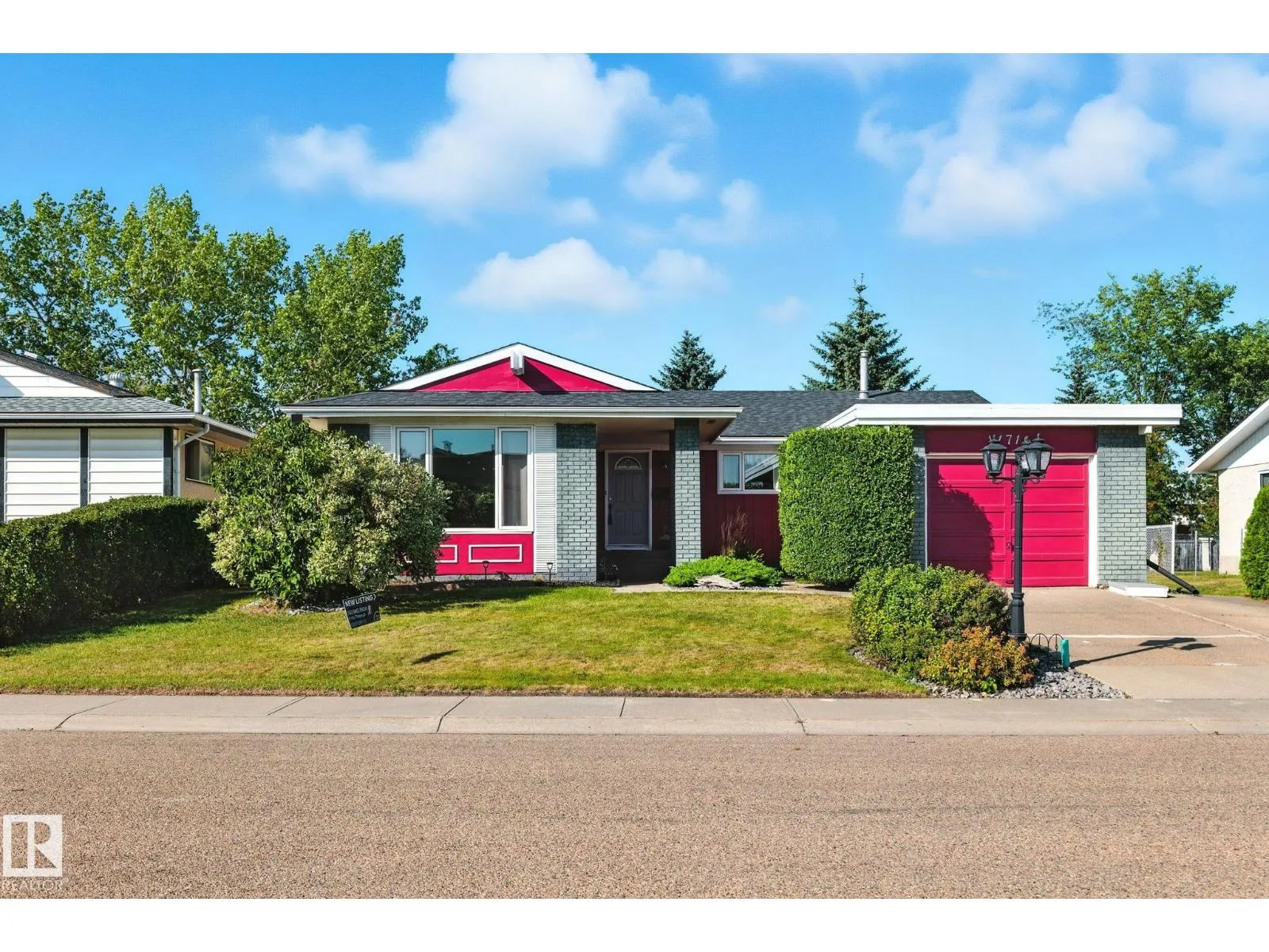 House for rent: 11716 148 Av Nw, Edmonton, Alberta T5X 1B6