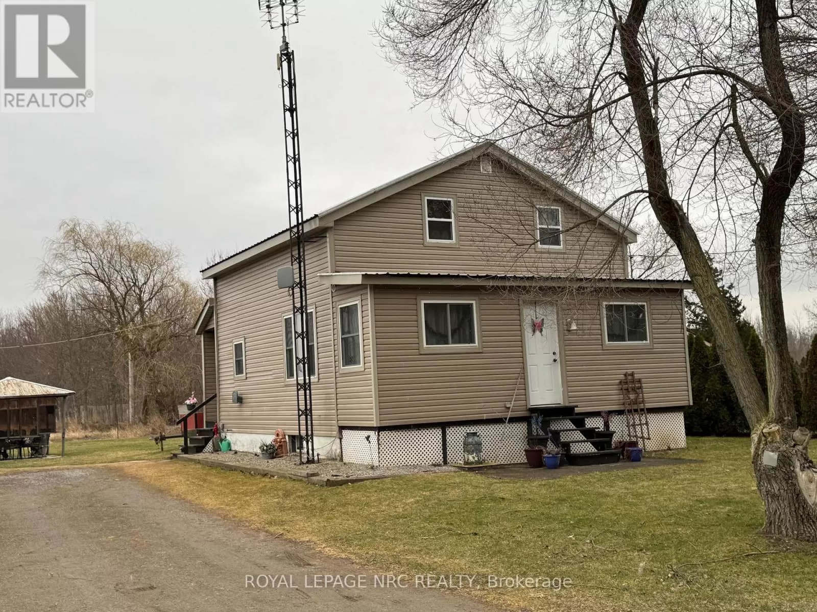 House for rent: 11716 Beck Road, Niagara Falls, Ontario L0S 1K0