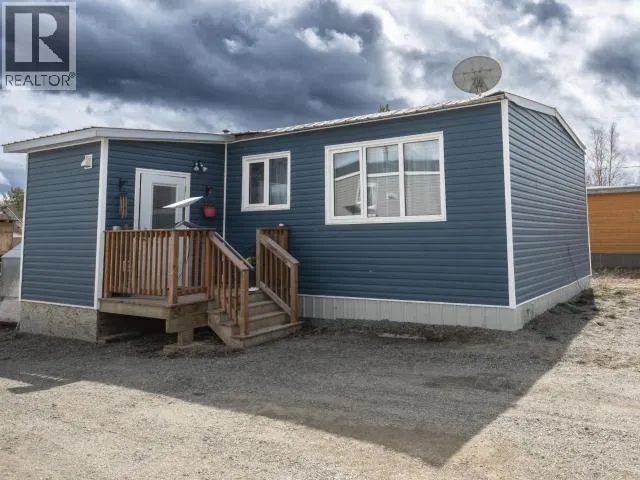 Mobile Home for rent: 117-200 Lobird Road, Whitehorse, Yukon Y1A 5V4
