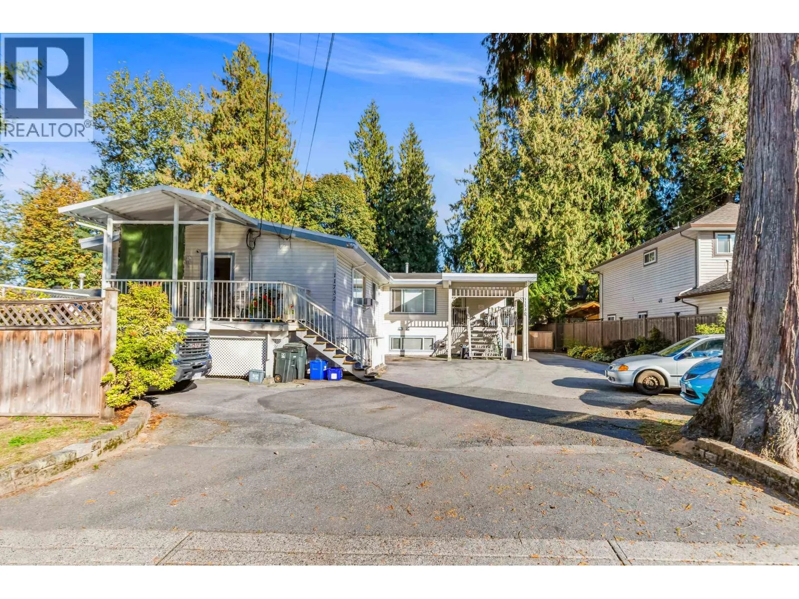 Duplex for rent: 11732 11730 Bonson Road, Pitt Meadows, British Columbia V3Y 1R6