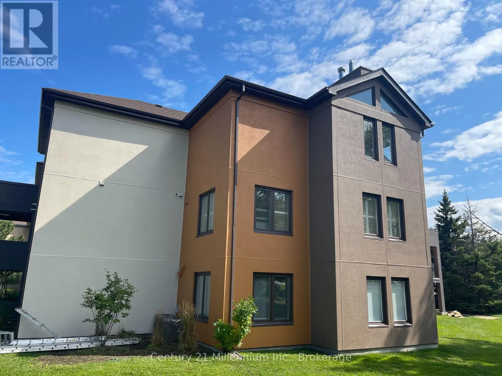 Apartment for rent: 118 - 169 Jozo Weider Boulevard, Blue Mountains, Ontario L9Y 0V2