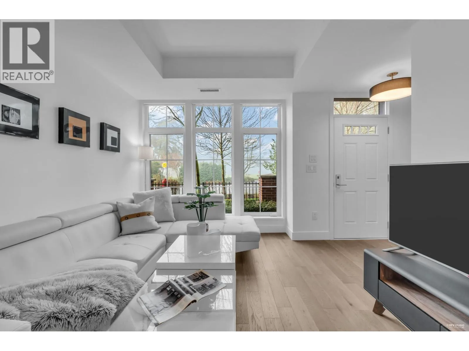 Row / Townhouse for rent: 118 2070 Curling Road, North Vancouver, British Columbia V7P 0C9