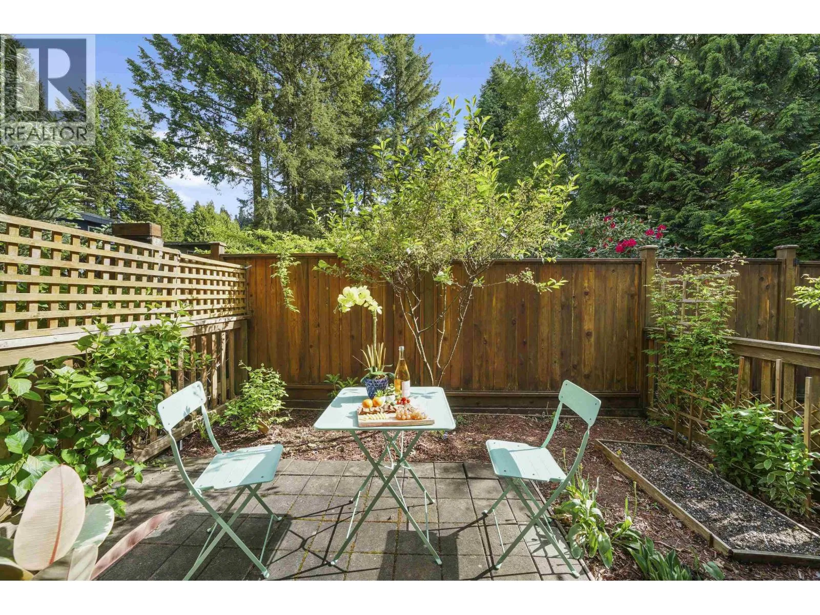 Row / Townhouse for rent: 118 3382 Viewmount Drive, Port Moody, British Columbia V3H 2M1