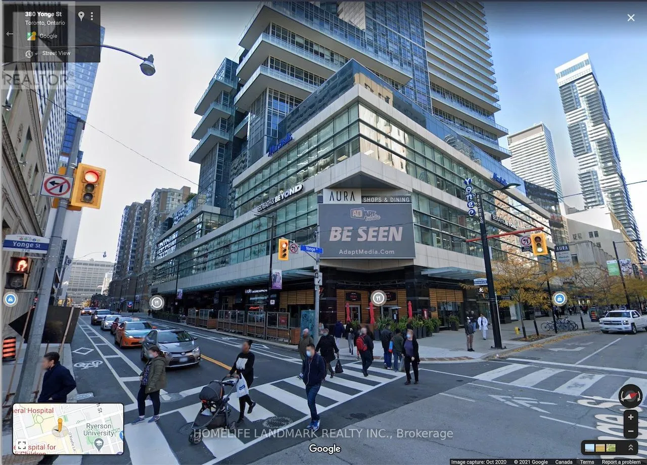 Retail for rent: 118 - 384 Yonge Street, Toronto, Ontario M5B 1S8