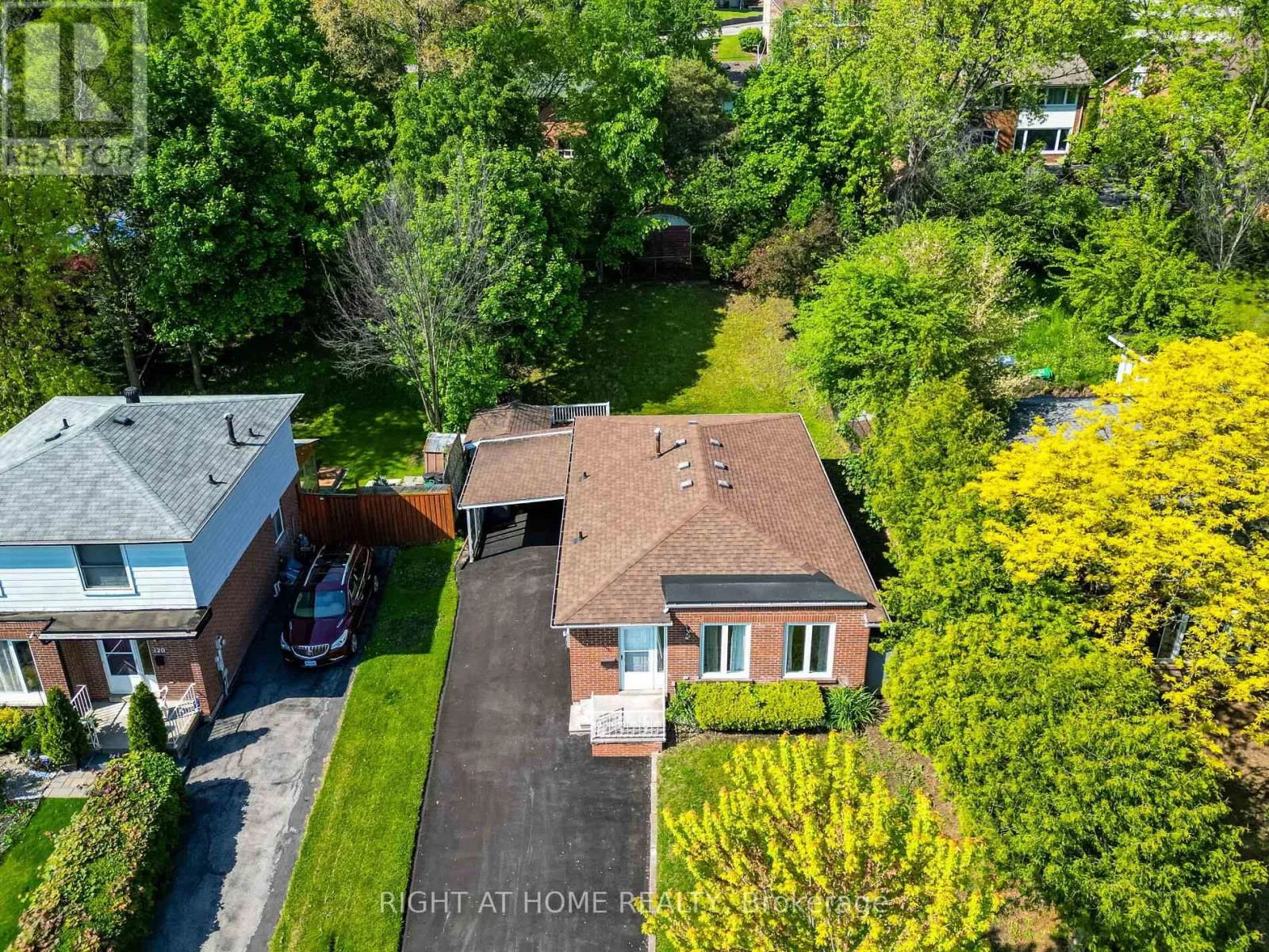 House for rent: 118 Bonham Boulevard, Mississauga, Ontario L5M 1C7